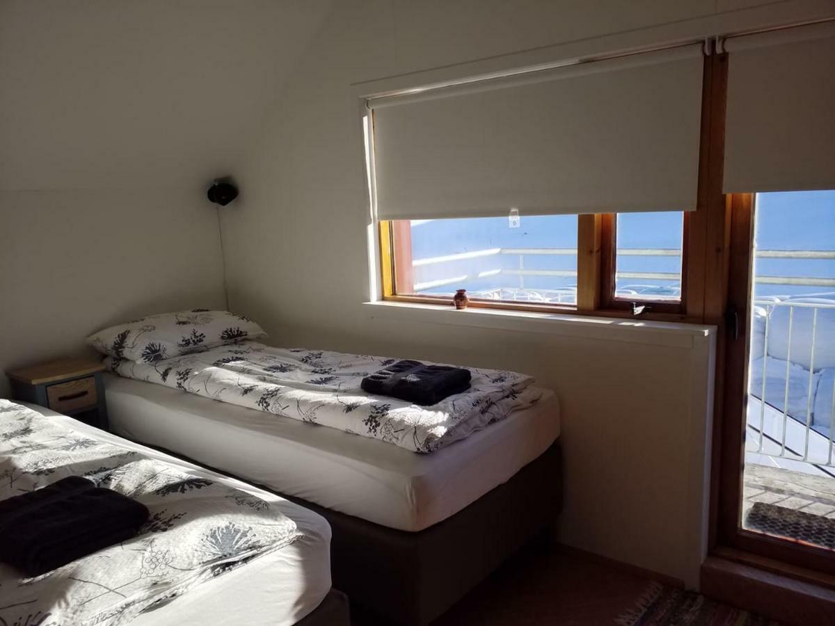 Flaga 2 Guesthouse Hrífunes Extérieur photo